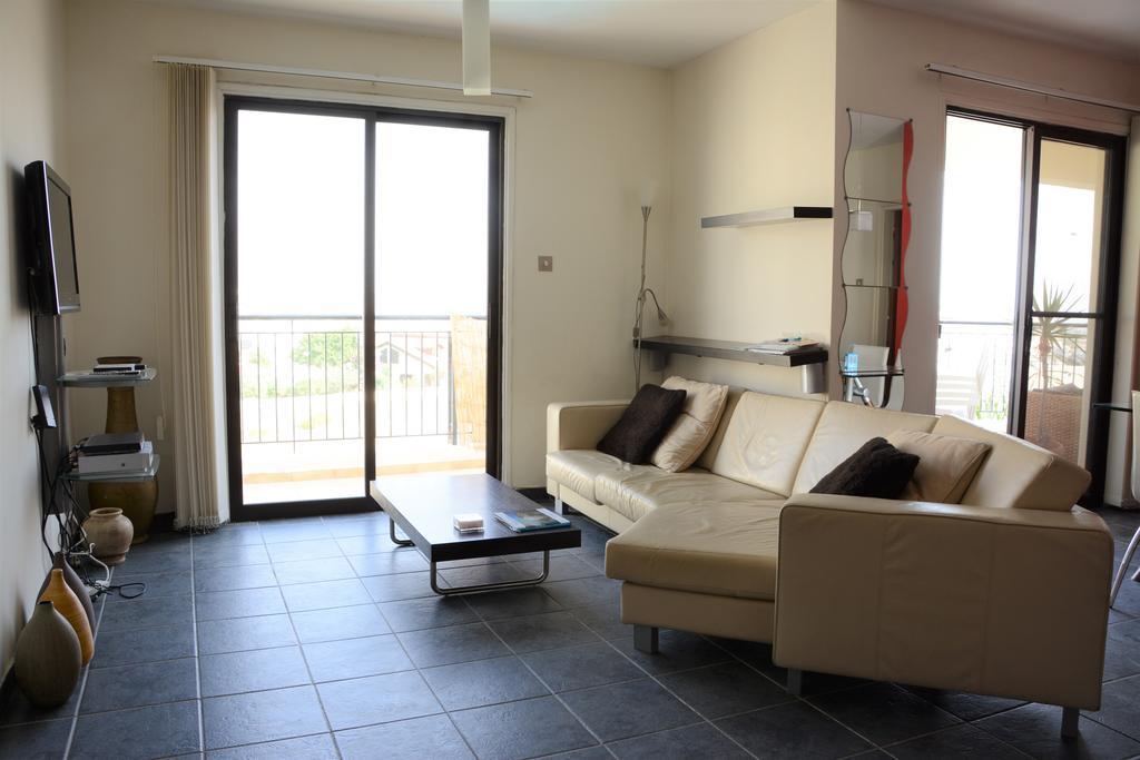 Oroklini Hills Apartment מראה חיצוני תמונה